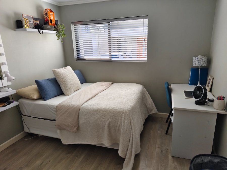 3 Bedroom Property for Sale in Berg En Dal Western Cape